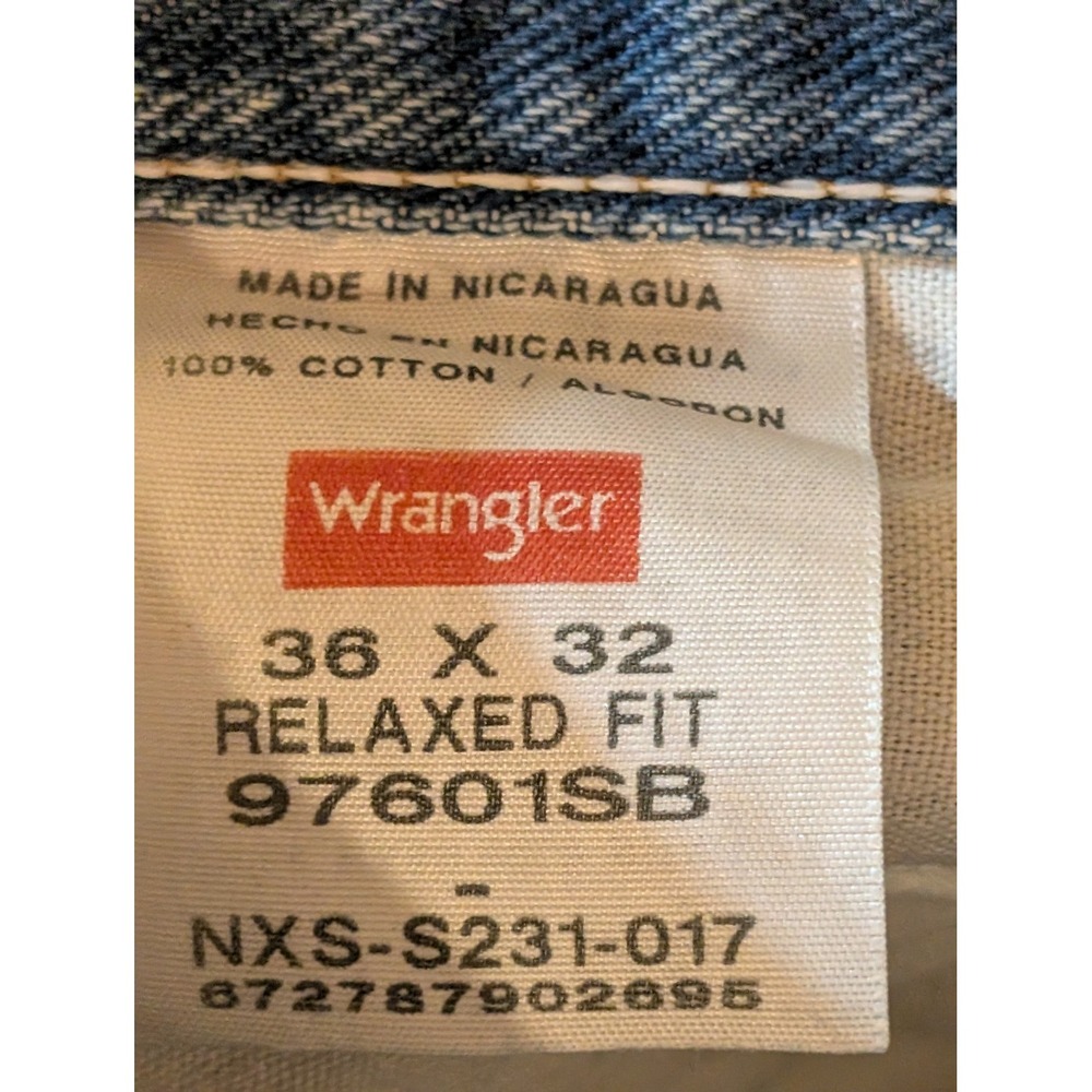 Wrangler Men's Jeans 36x32 Relaxed Fit 97601SB Light Wash Straight Leg Denim - Picture 5 of 5